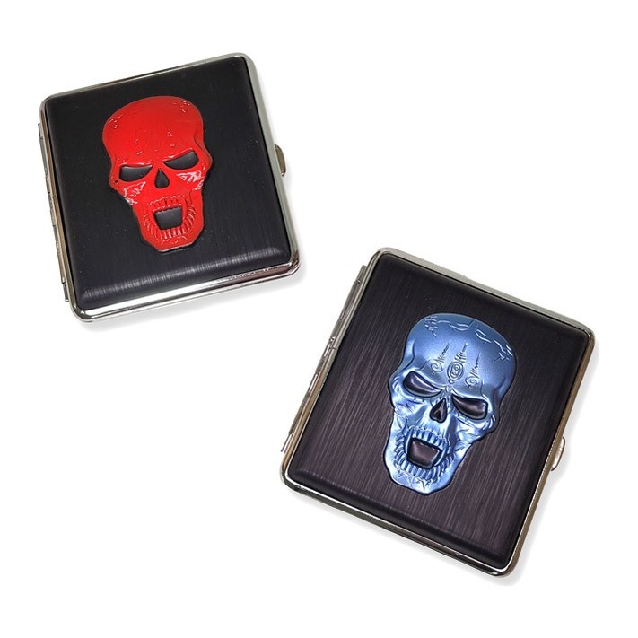Cigarrera de Metal Calavera en Relieve 444051