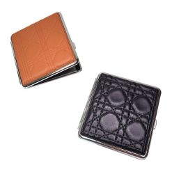 Cigarrera Zeus de Metal y Cuerina Acolchada 444048